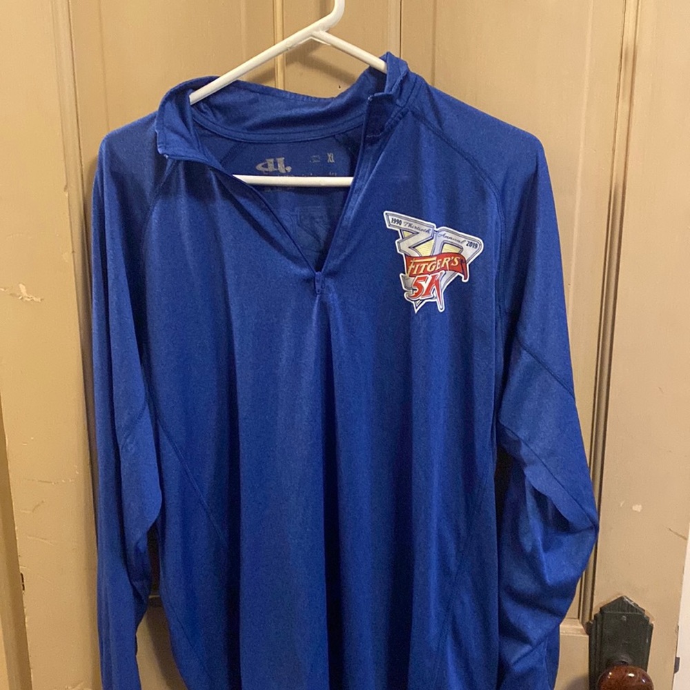 Fitgers 5k finisher shirt